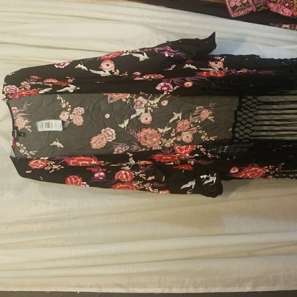 Torrid kimono